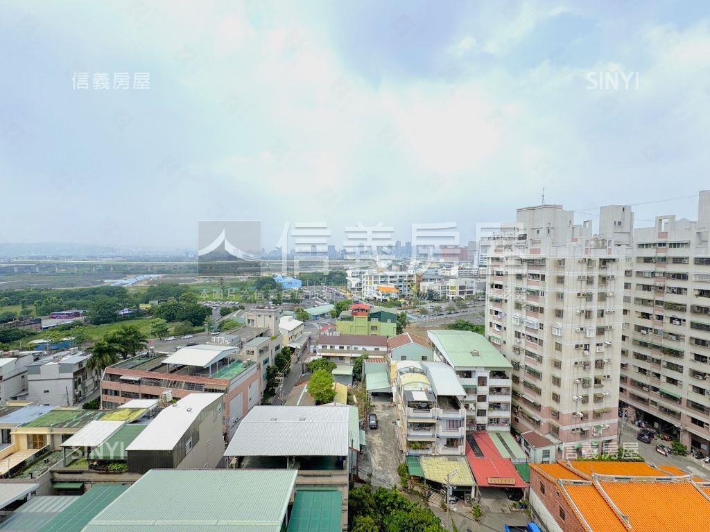 稀有次頂樓採光美屋附平車房屋室內格局與周邊環境