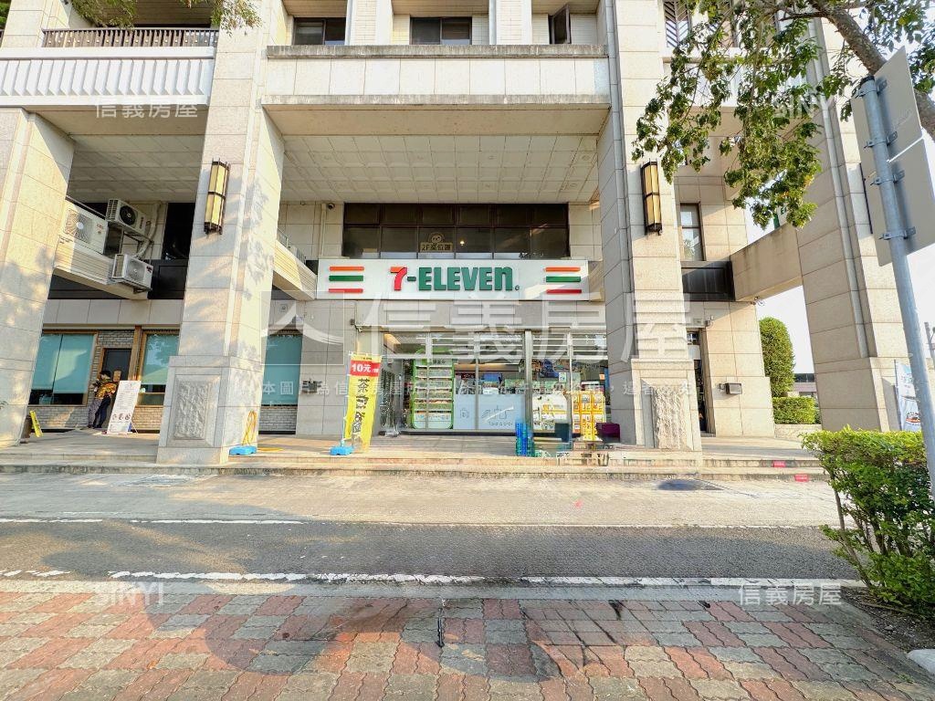 稀有次頂樓採光美屋附平車房屋室內格局與周邊環境