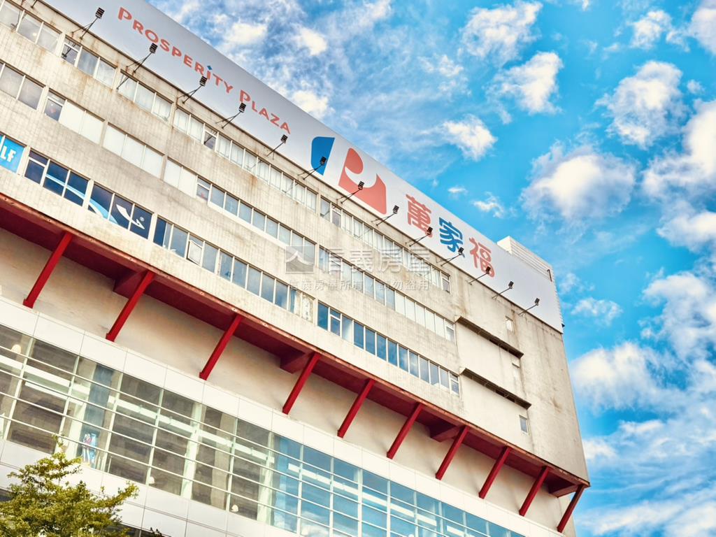 三面採光視野景觀有頂加房屋室內格局與周邊環境
