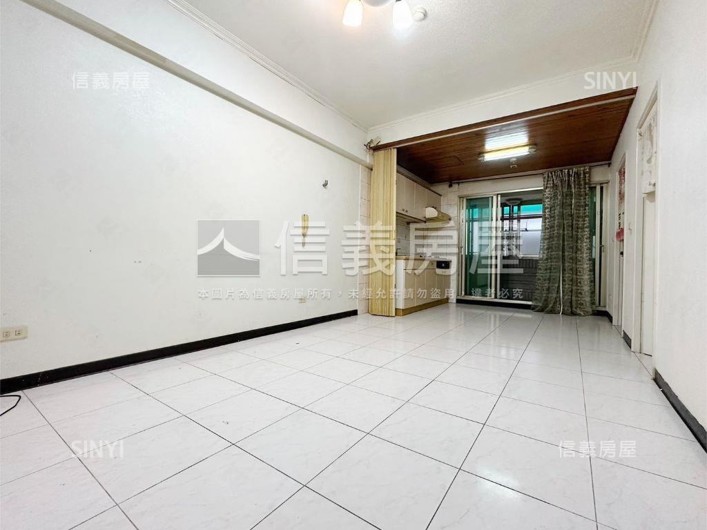 鄉城新好國宅兩房房屋室內格局與周邊環境