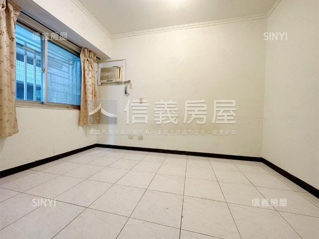 鄉城新好國宅兩房房屋室內格局與周邊環境