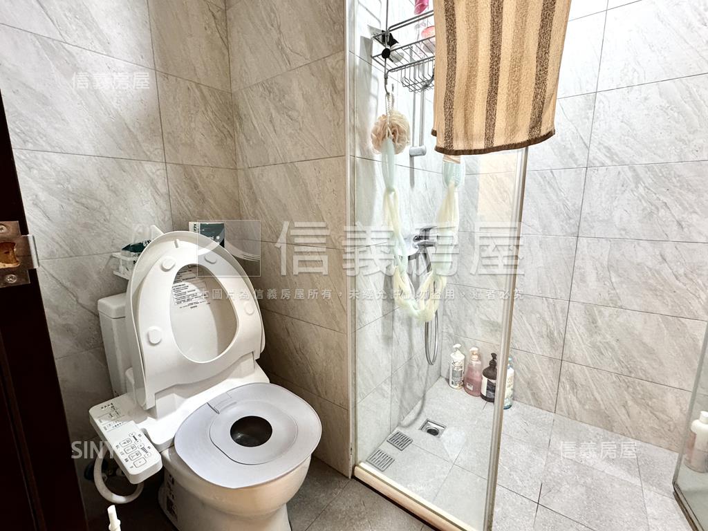 新潤翡麗低總價兩房房屋室內格局與周邊環境