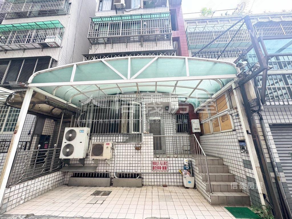 北區大面寬稀有一樓公寓房屋室內格局與周邊環境