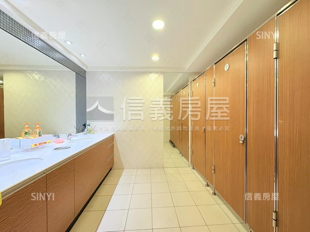 信義安和捷運商業純辦房屋室內格局與周邊環境