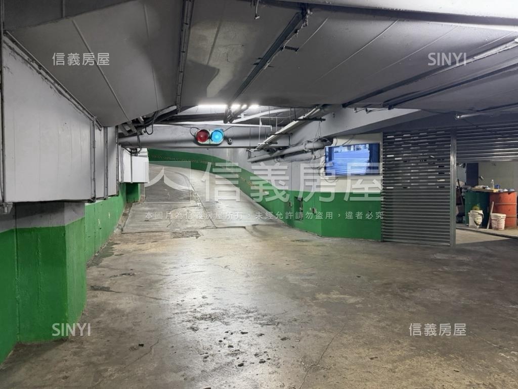 府中站金扶輪坡道平面車位房屋室內格局與周邊環境