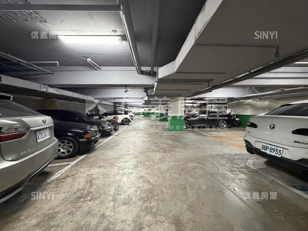 府中站金扶輪坡道平面車位房屋室內格局與周邊環境