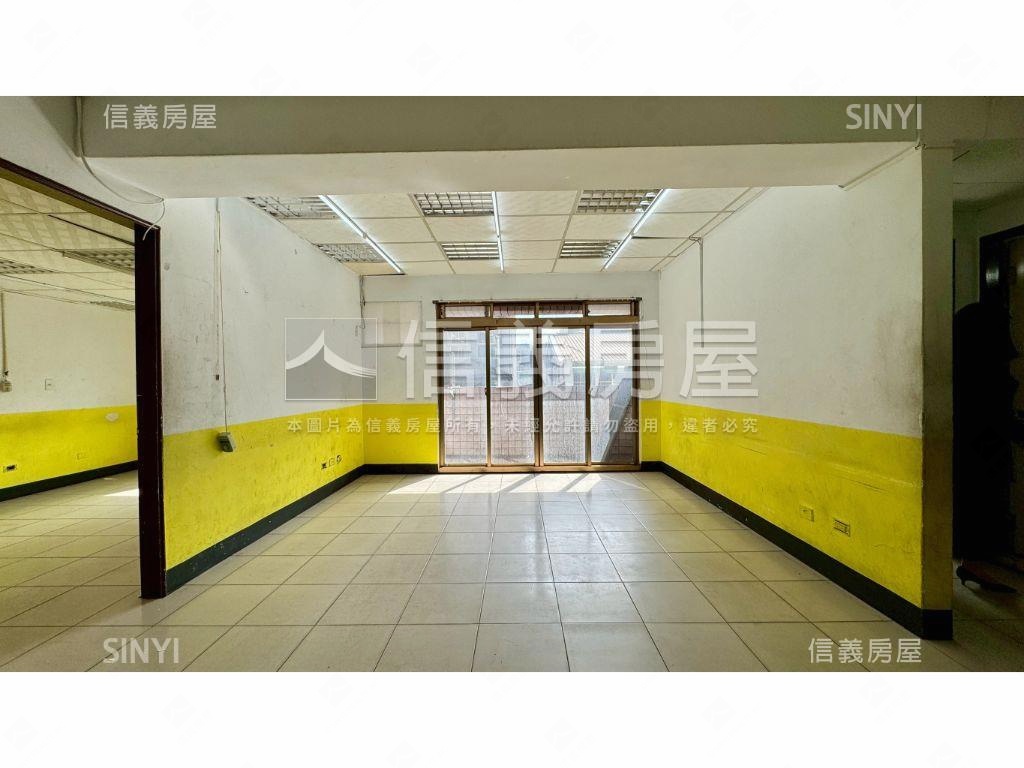 三峽區公所對面電梯三房房屋室內格局與周邊環境