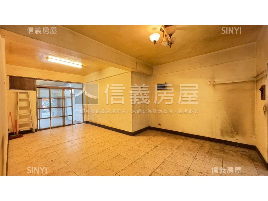 近公園稀有大庭院邊間三房房屋室內格局與周邊環境