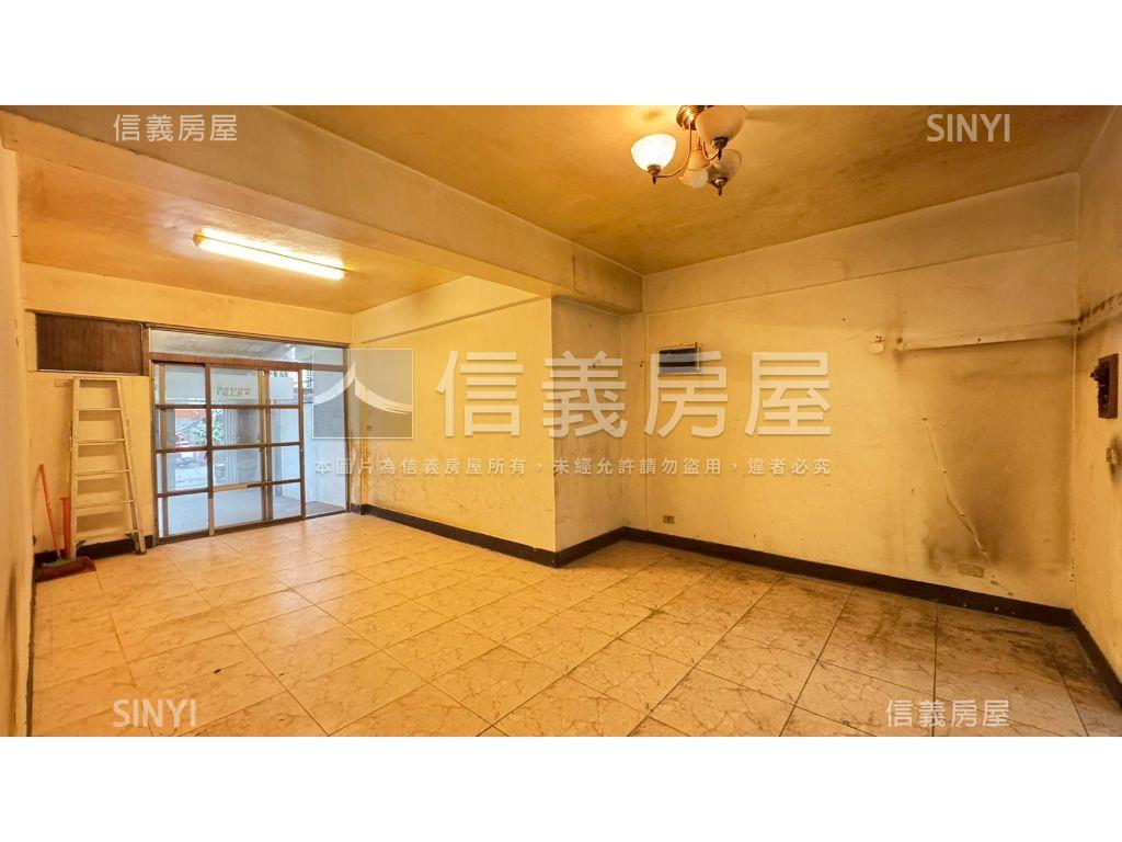 近公園稀有大庭院邊間三房房屋室內格局與周邊環境