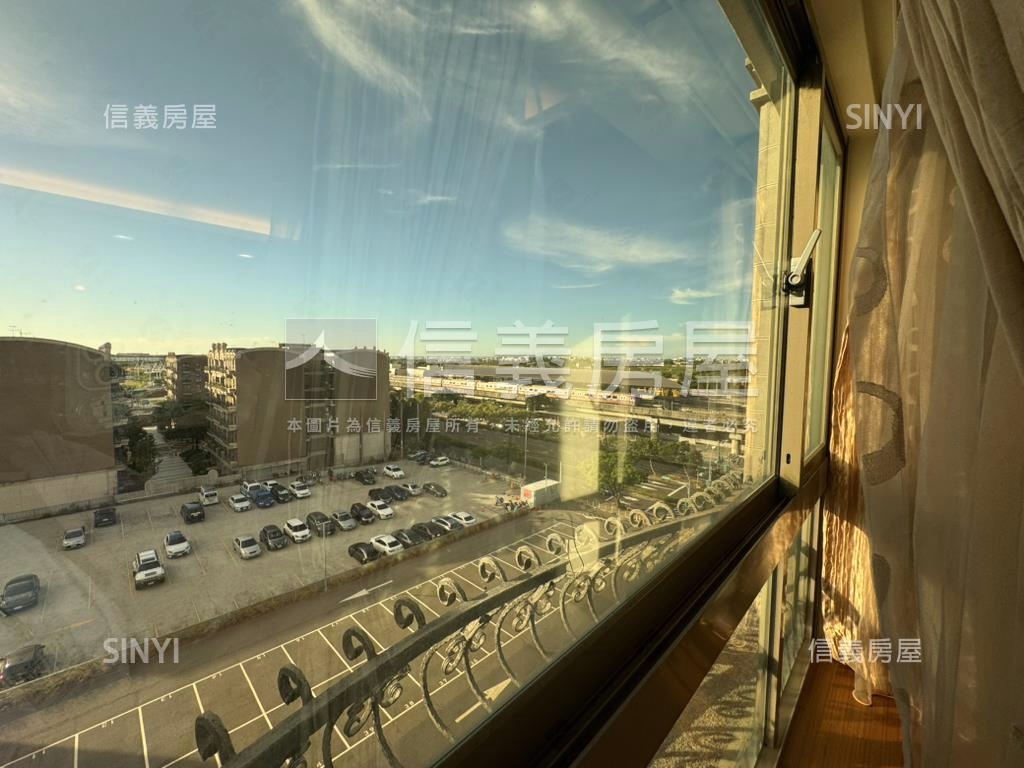 Ａ１７青埔市一期裝潢３房房屋室內格局與周邊環境