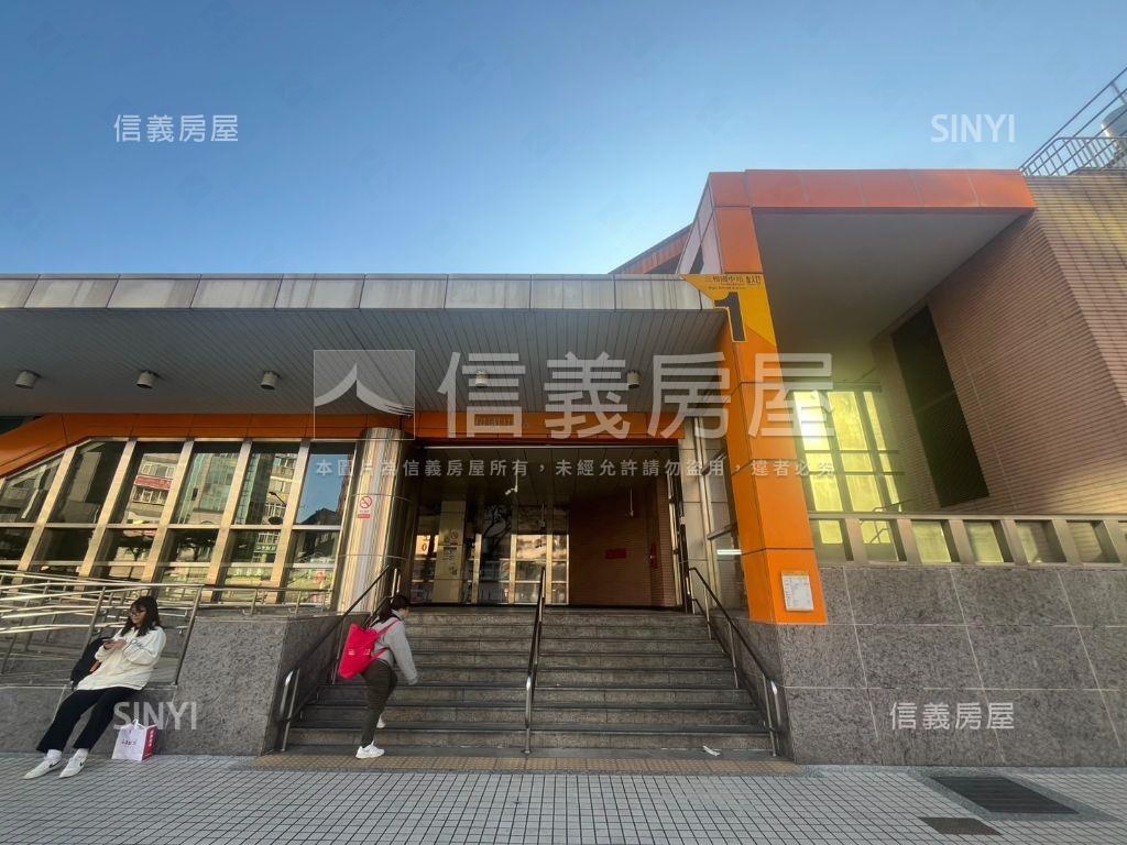 三和國中捷運美裝公寓房屋室內格局與周邊環境