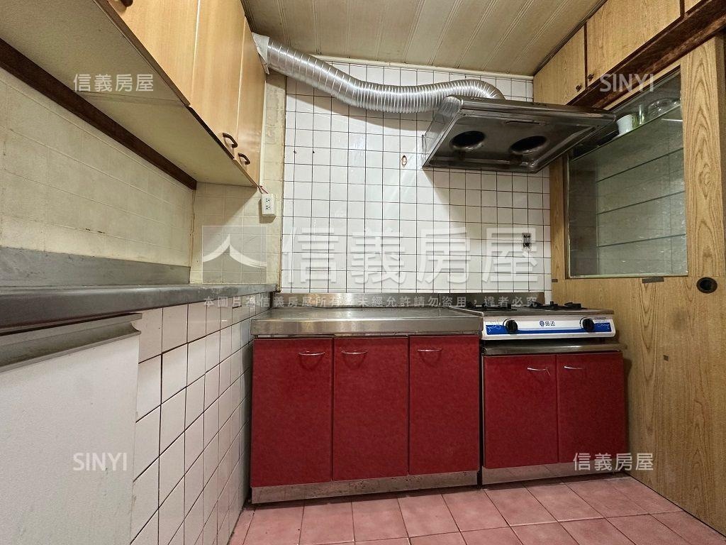 萬芳捷運方正首購宅房屋室內格局與周邊環境