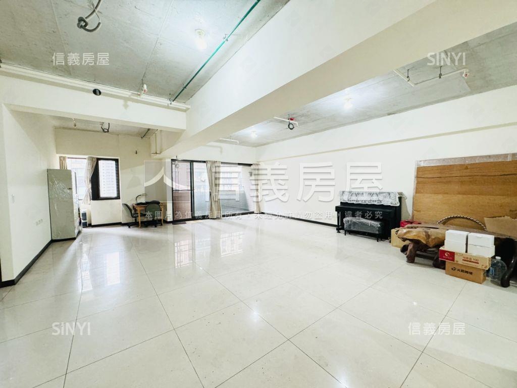 大未來‧面中庭質感大空間房屋室內格局與周邊環境