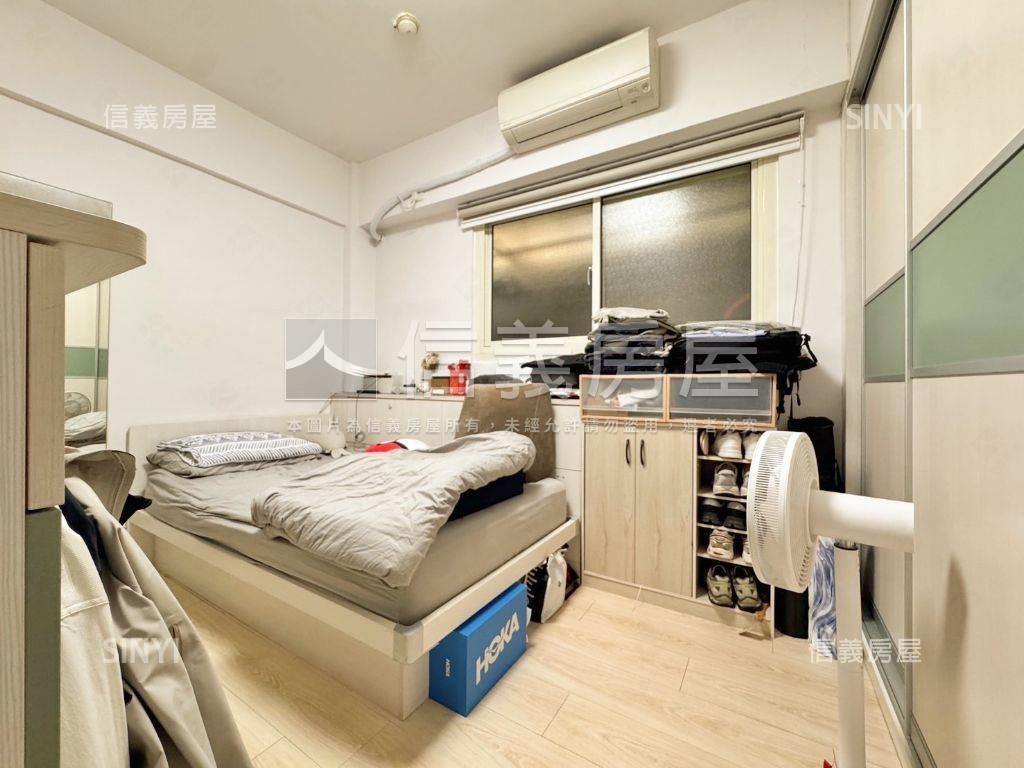 景觀華廈３房雙車位房屋室內格局與周邊環境