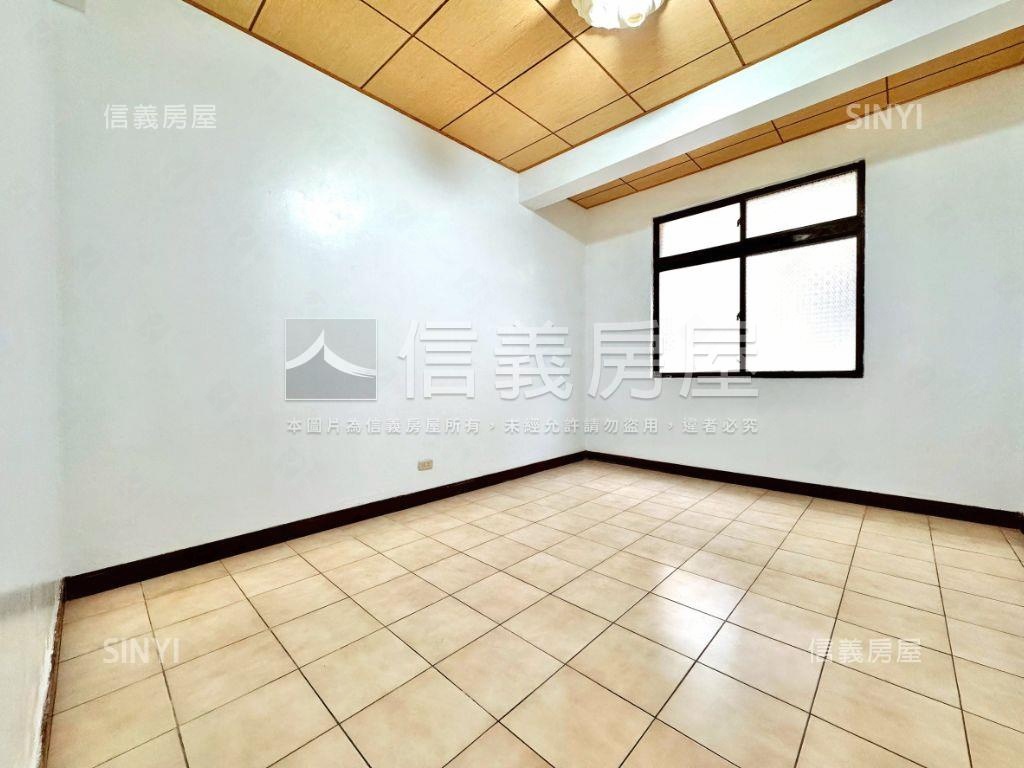 誠意出售。後港公寓三房房屋室內格局與周邊環境