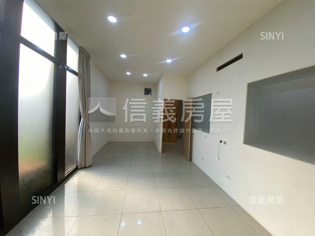 近未來捷運紫線新平站店面房屋室內格局與周邊環境