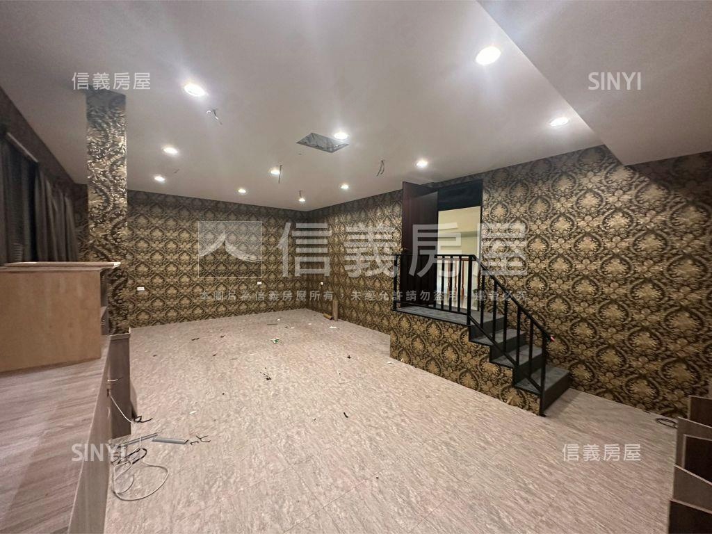 近未來捷運紫線新平站店面房屋室內格局與周邊環境