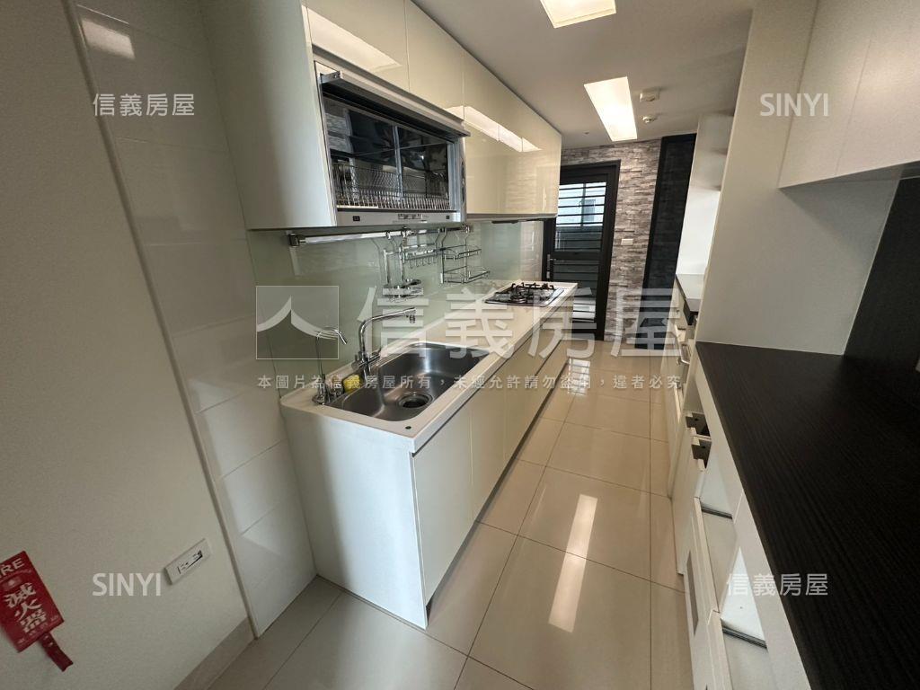 移動方城高樓視野稀有出售房屋室內格局與周邊環境
