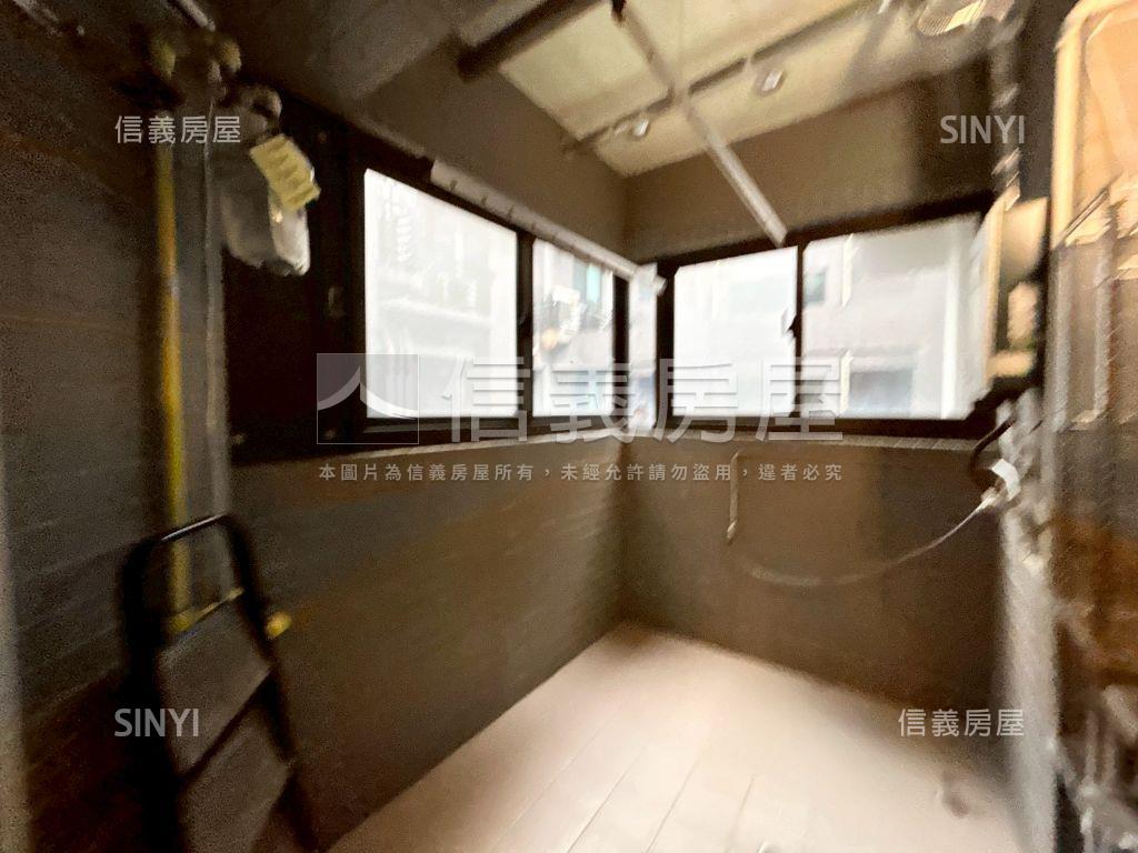 移動方城高樓視野稀有出售房屋室內格局與周邊環境