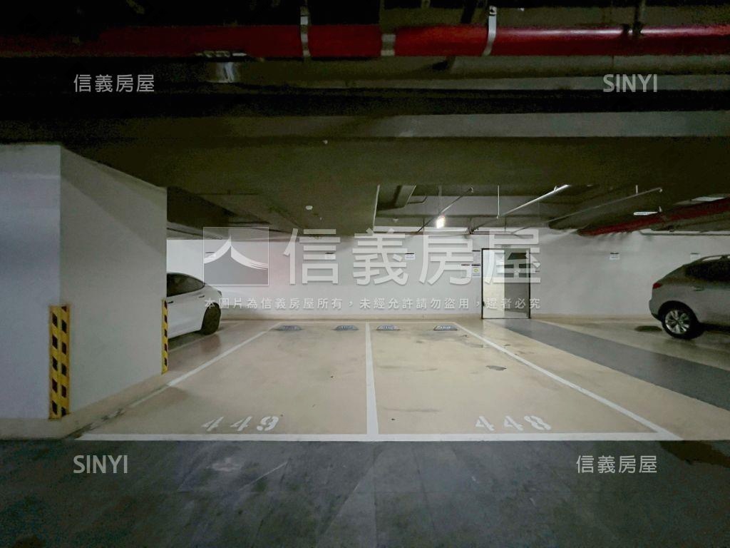 甲山林天廈四房雙車位名邸房屋室內格局與周邊環境