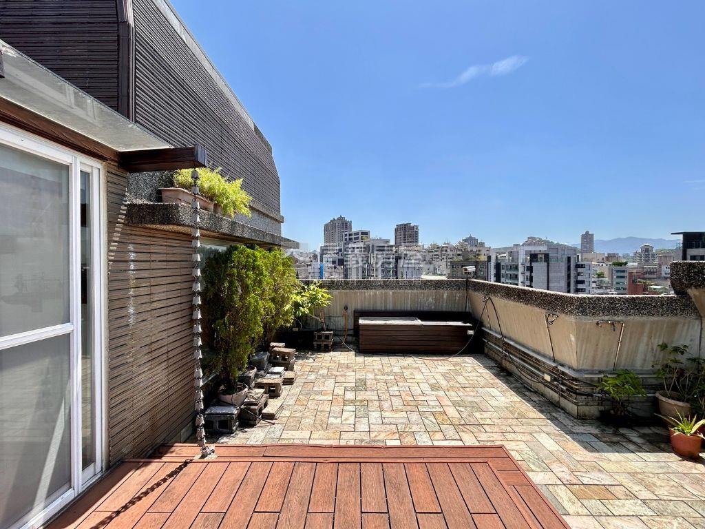 內湖捷運原粹高樓美景房屋室內格局與周邊環境
