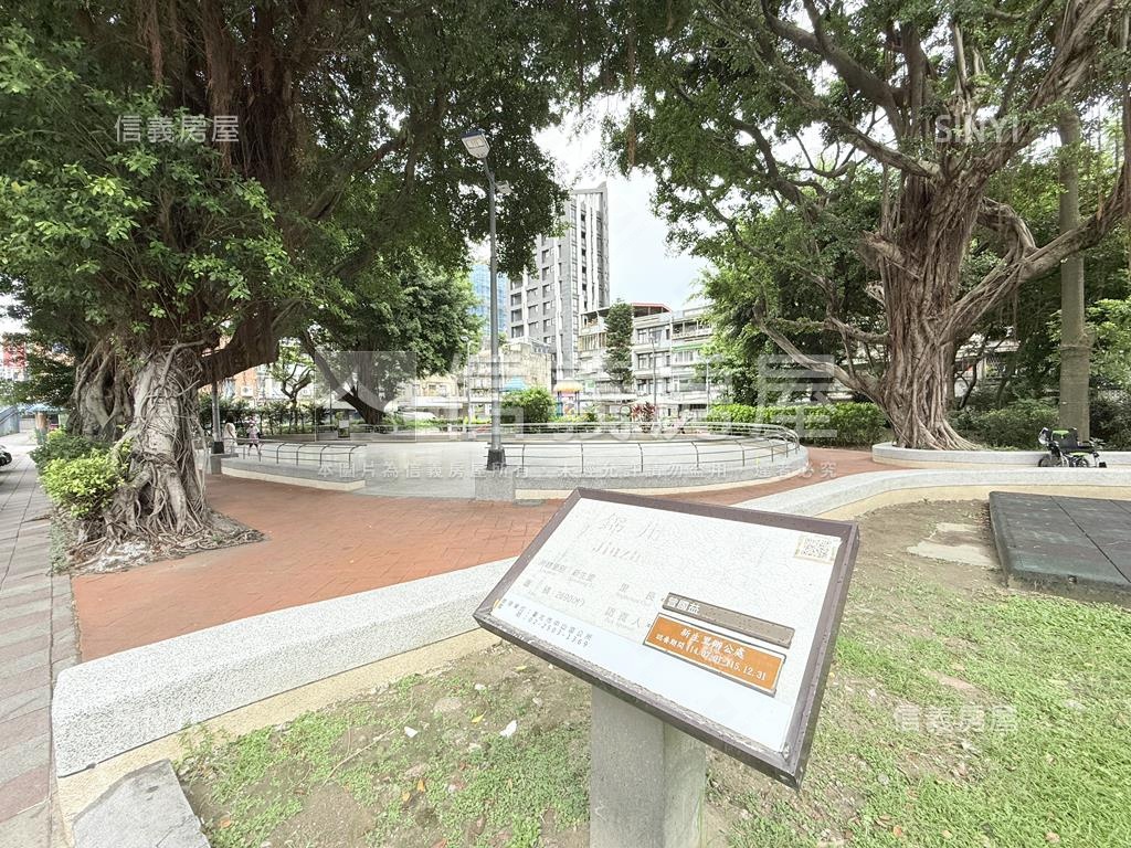 正面錦州公園４房稀有公寓房屋室內格局與周邊環境