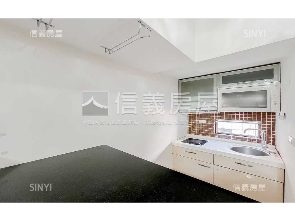 ★奢華ＬＶ★置產自住皆宜房屋室內格局與周邊環境