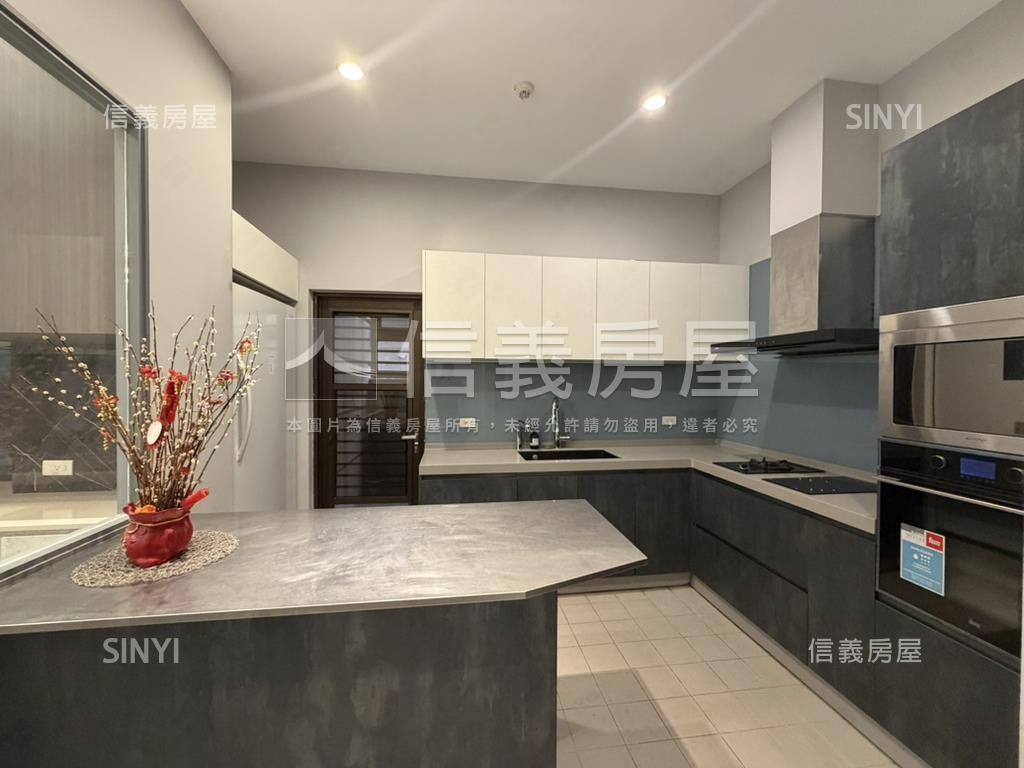 仁愛國寶挑高一樓精美屋房屋室內格局與周邊環境