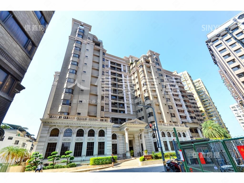 仁愛國寶挑高一樓精美屋房屋室內格局與周邊環境