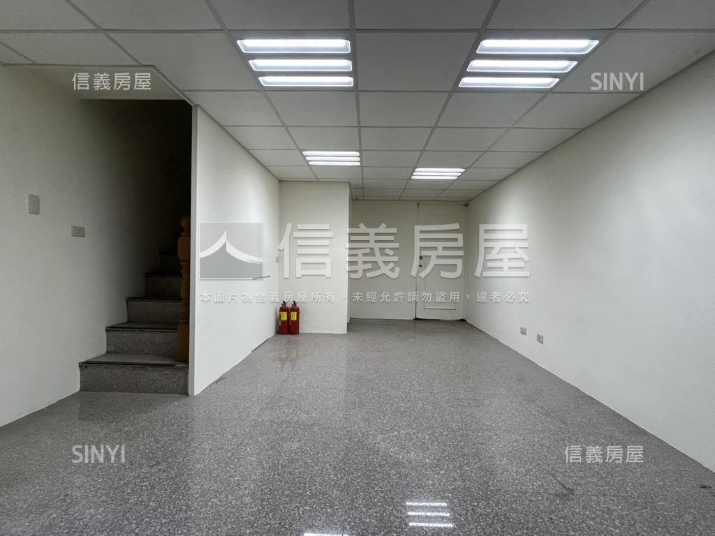 長春獨立三層店住雙用宅房屋室內格局與周邊環境