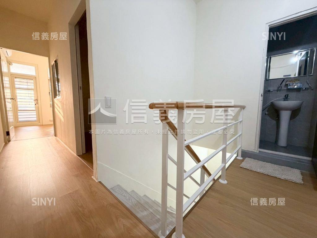 太平低總價重新整理透天房屋室內格局與周邊環境