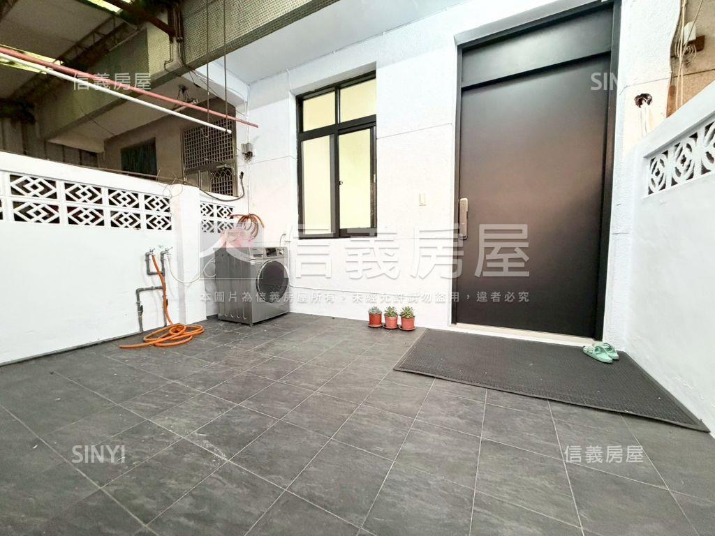 太平低總價重新整理透天房屋室內格局與周邊環境
