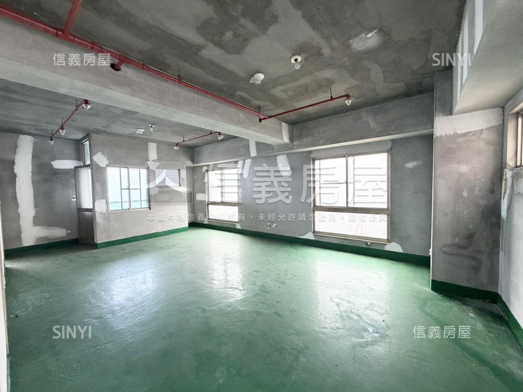 白雲山莊大坪數毛胚屋房屋室內格局與周邊環境