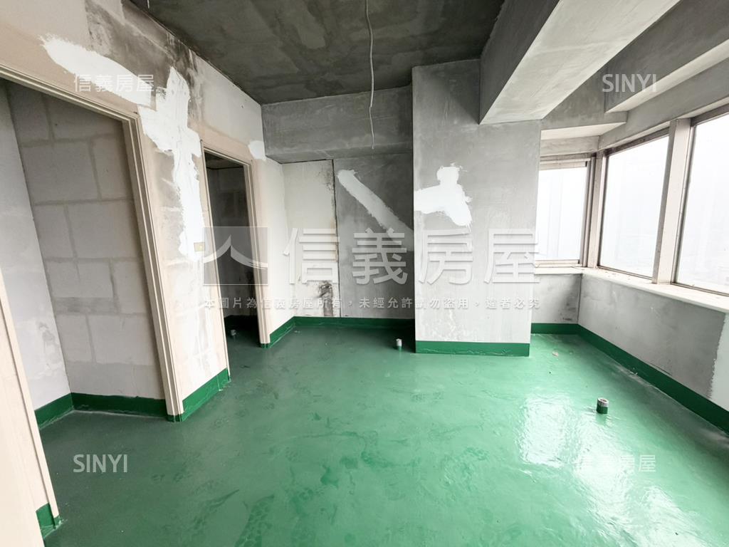 白雲山莊大坪數毛胚屋房屋室內格局與周邊環境