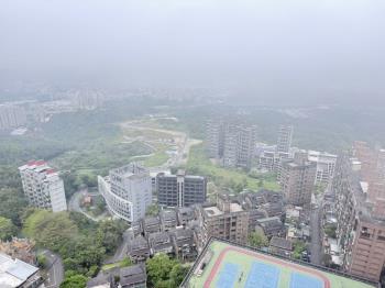 白雲山莊大坪數毛胚屋