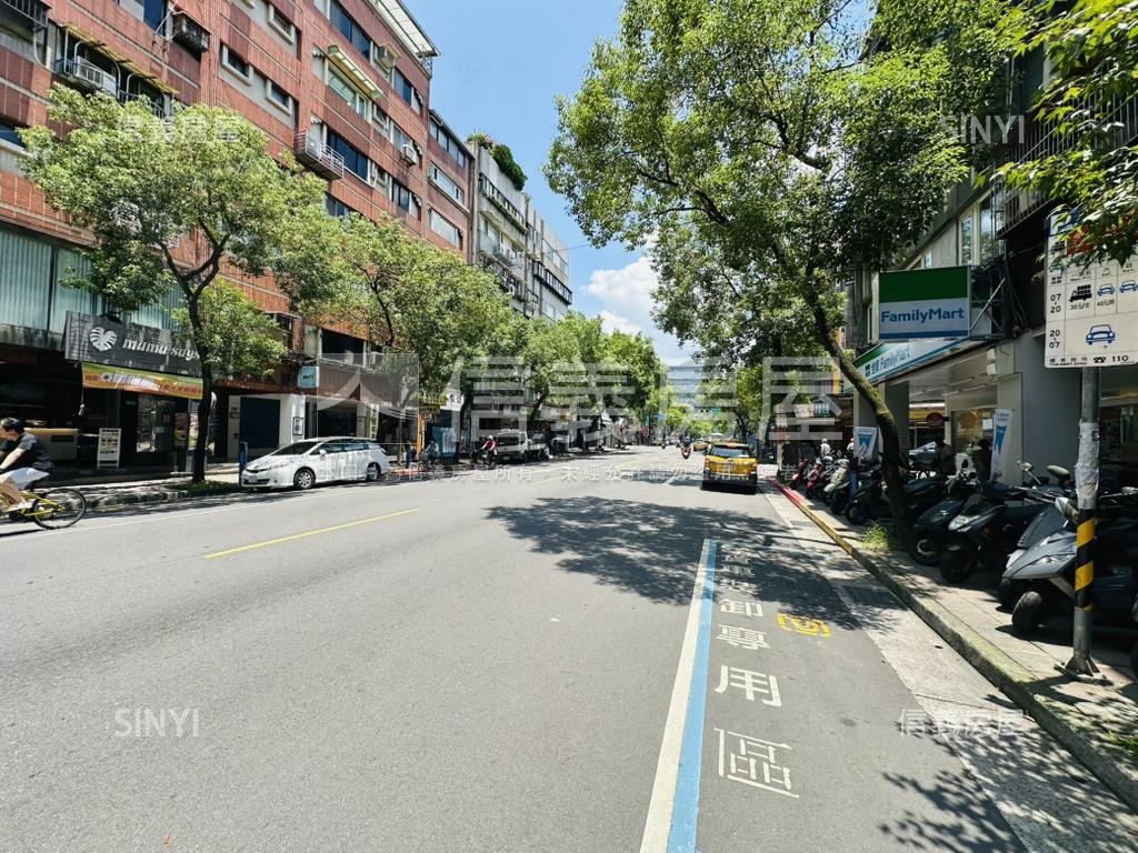 近世貿★致富金店★房屋室內格局與周邊環境