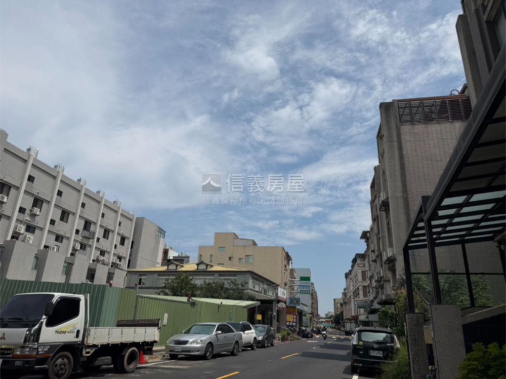 近明新科大收租透店房屋室內格局與周邊環境