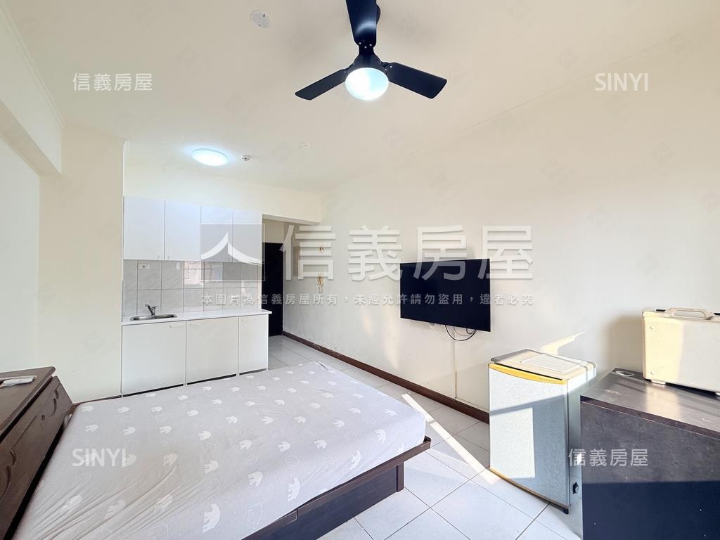 鐵賣三多捷運站旁採光美宅房屋室內格局與周邊環境