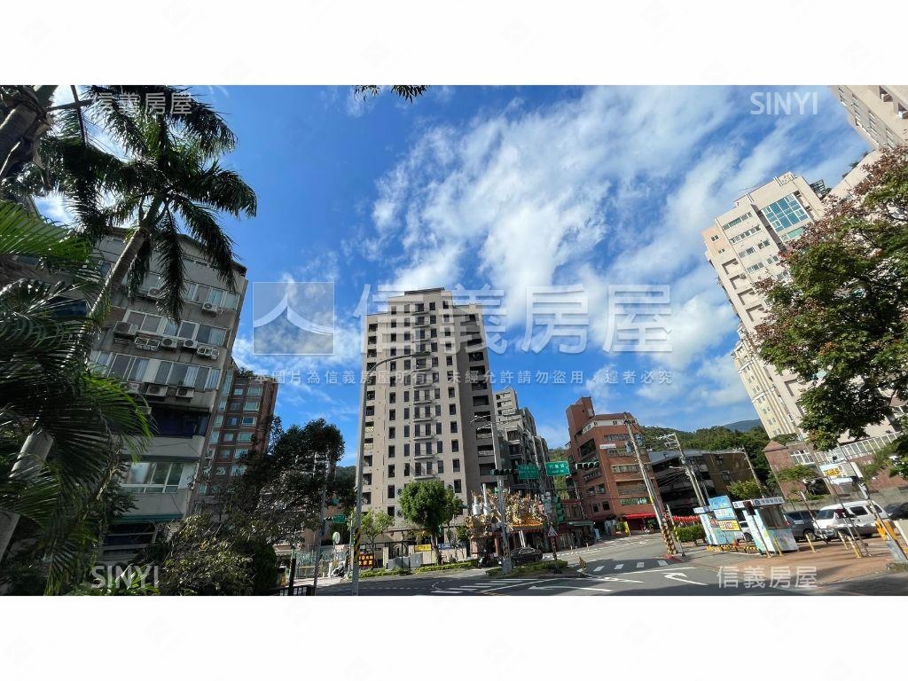 全新昇陽麗鉑三房＋坡平車房屋室內格局與周邊環境