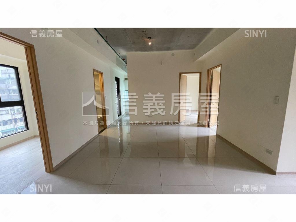 全新昇陽麗鉑三房＋坡平車房屋室內格局與周邊環境