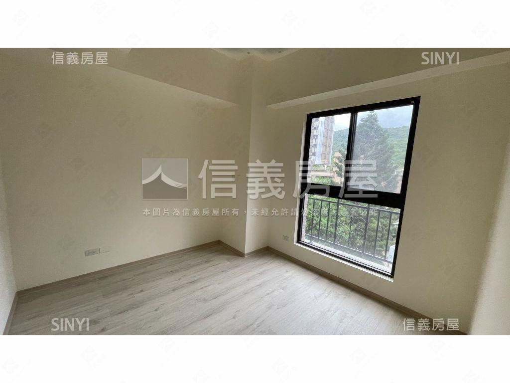 全新昇陽麗鉑三房＋坡平車房屋室內格局與周邊環境