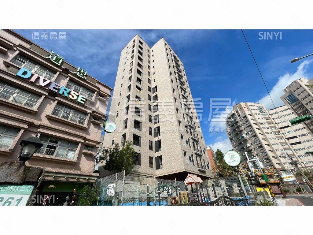 全新昇陽麗鉑三房＋坡平車房屋室內格局與周邊環境