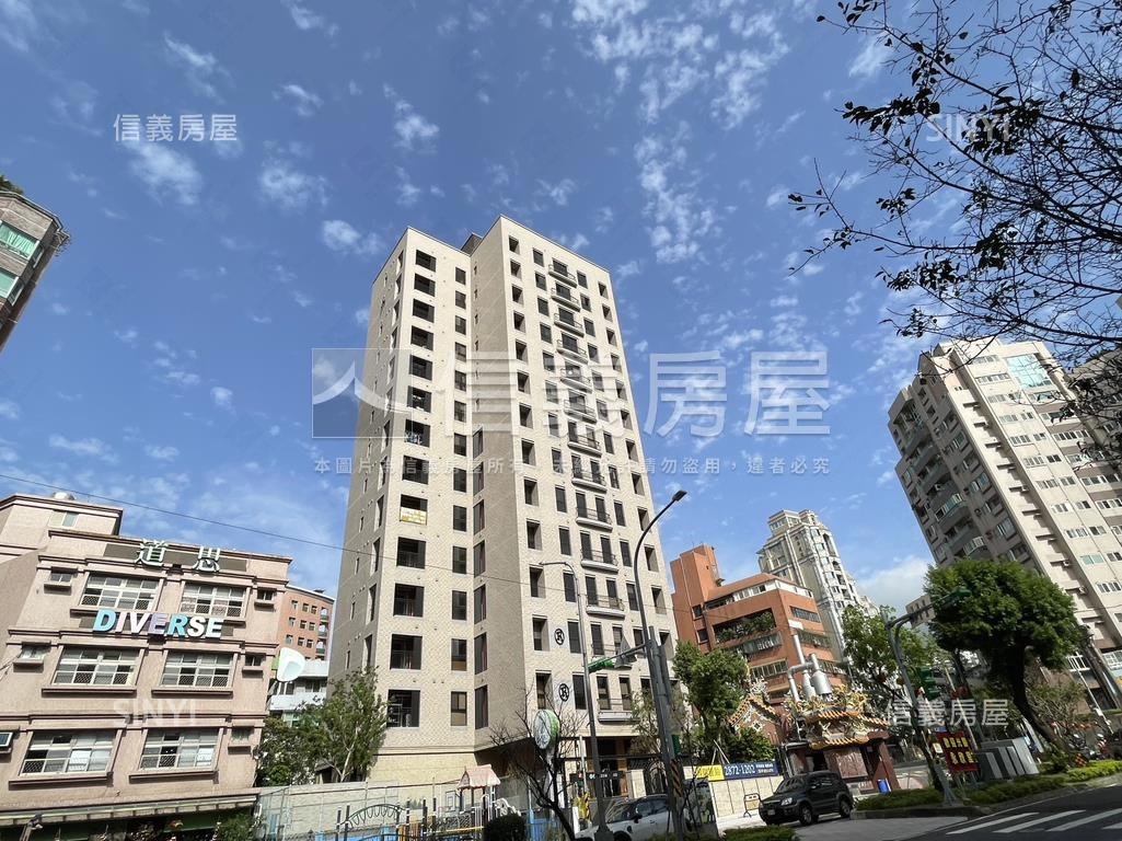 全新昇陽麗鉑三房＋坡平車房屋室內格局與周邊環境