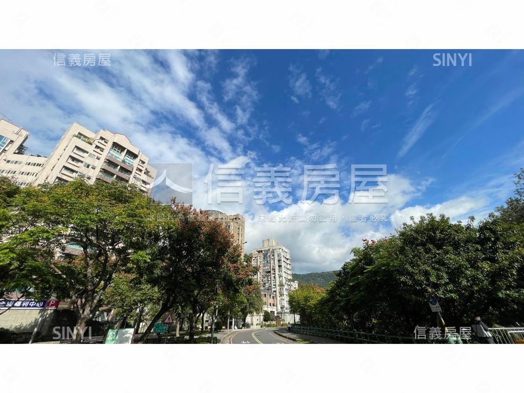 全新昇陽麗鉑三房＋坡平車房屋室內格局與周邊環境