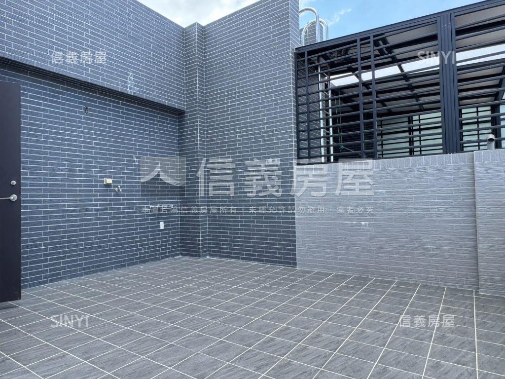 麻豆全新六房透天房屋室內格局與周邊環境
