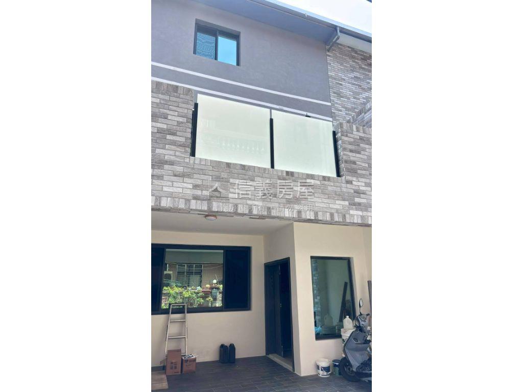 龍岡整新孝親透天房屋室內格局與周邊環境