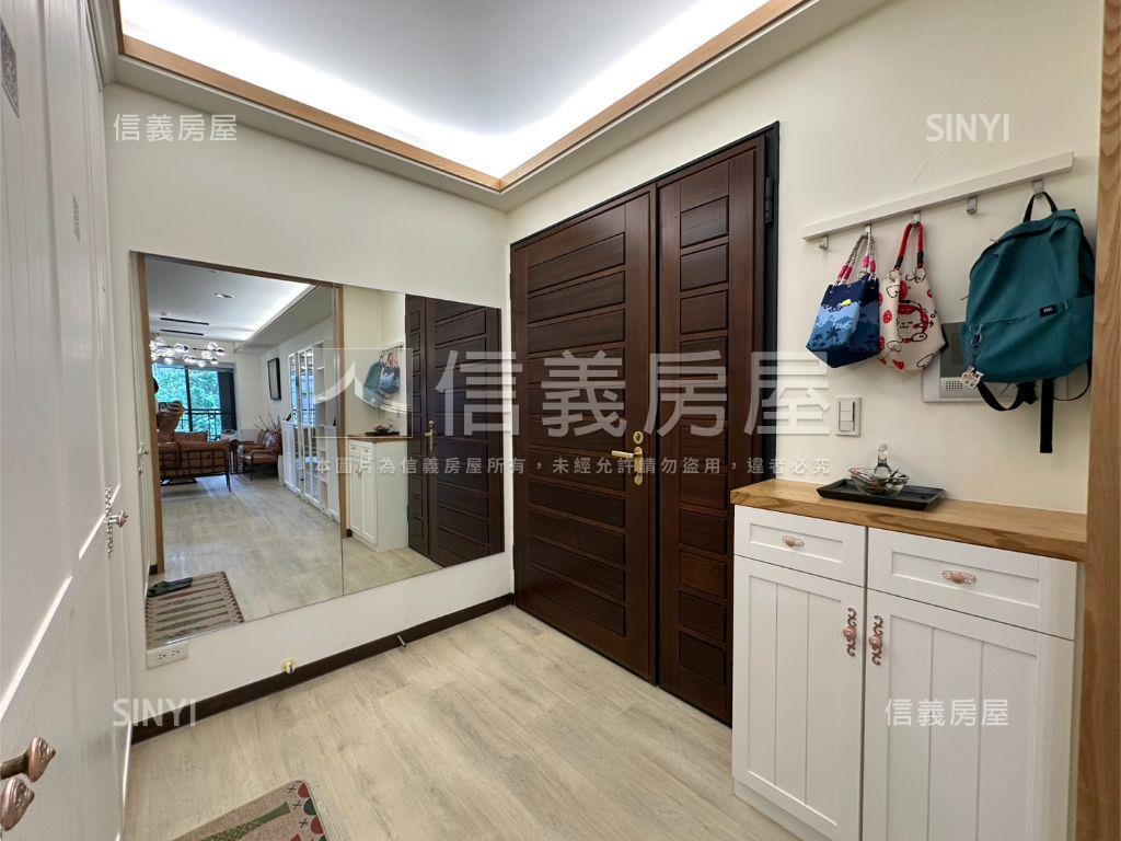 十里靜安樹海大三房雙車位房屋室內格局與周邊環境