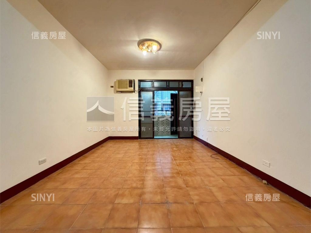 中誠方正邊間三樓美寓房屋室內格局與周邊環境