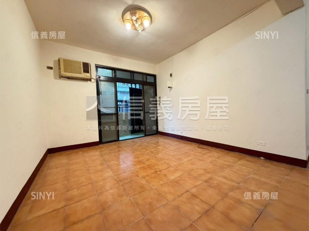 中誠方正邊間三樓美寓房屋室內格局與周邊環境