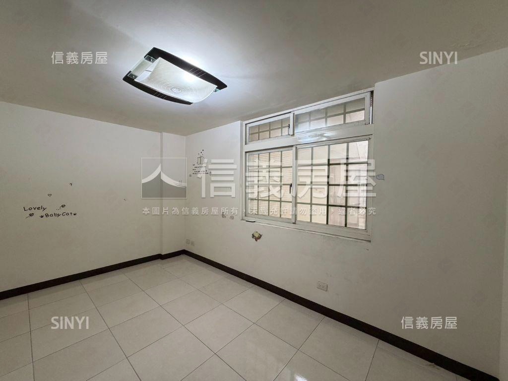 近小學寧靜前院停車別墅房屋室內格局與周邊環境